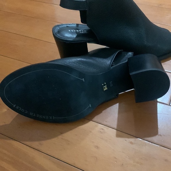 Kenneth Cole leather peep toe sandals size 9.5 - Picture 10 of 11